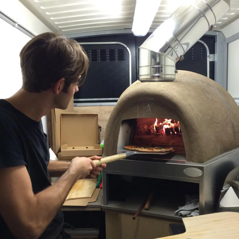 raphaels-wood-fired-pizza