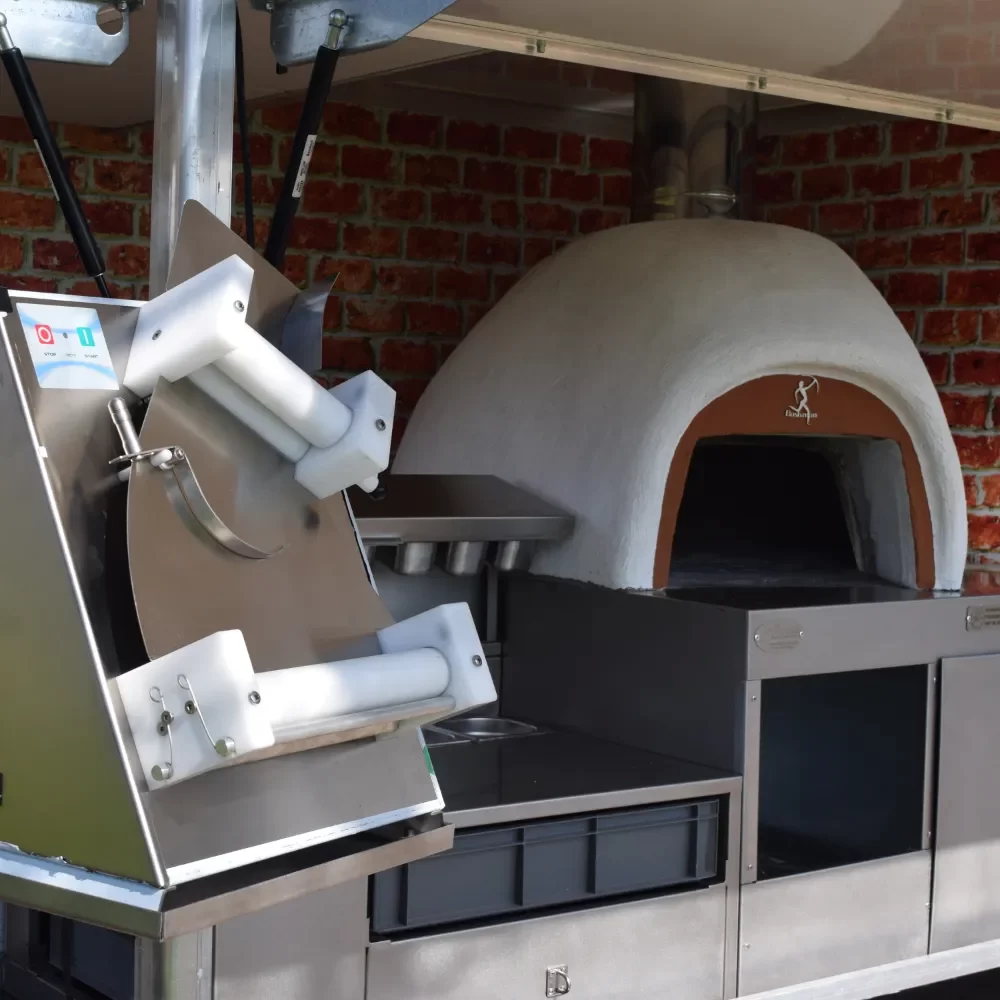 Compact Kitchen w/80cm Low Profile Gas Wood Fired Oven