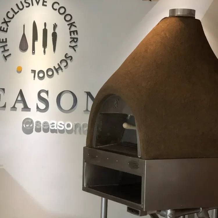 80cm Commercial Onion Wood Fired Oven 80cm Commercial Onion Wood Fired Oven